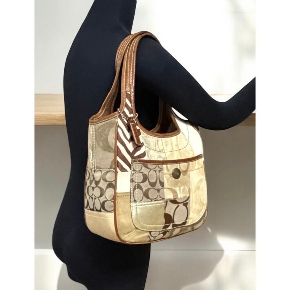 Y2K Coach 10810 Signature Patchwork Ergo Tote & 40529 Wristlet - Picture 9 of 14